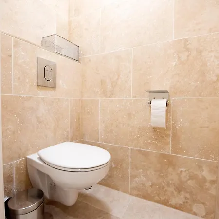 Sunny Palazzio T3 Old Port, Beaches, Congress *