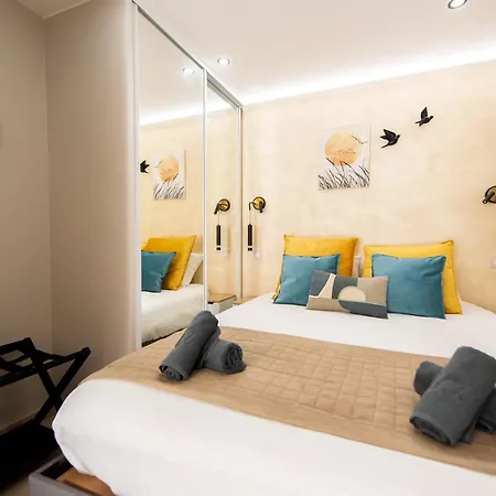 Sunny Palazzio T3 Old Port, Beaches, Congress *